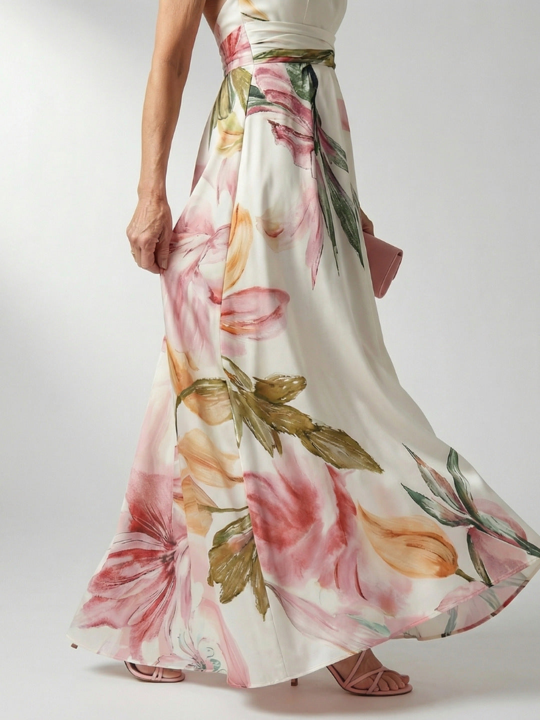 Lorraine | Light Floral Maxi Dress